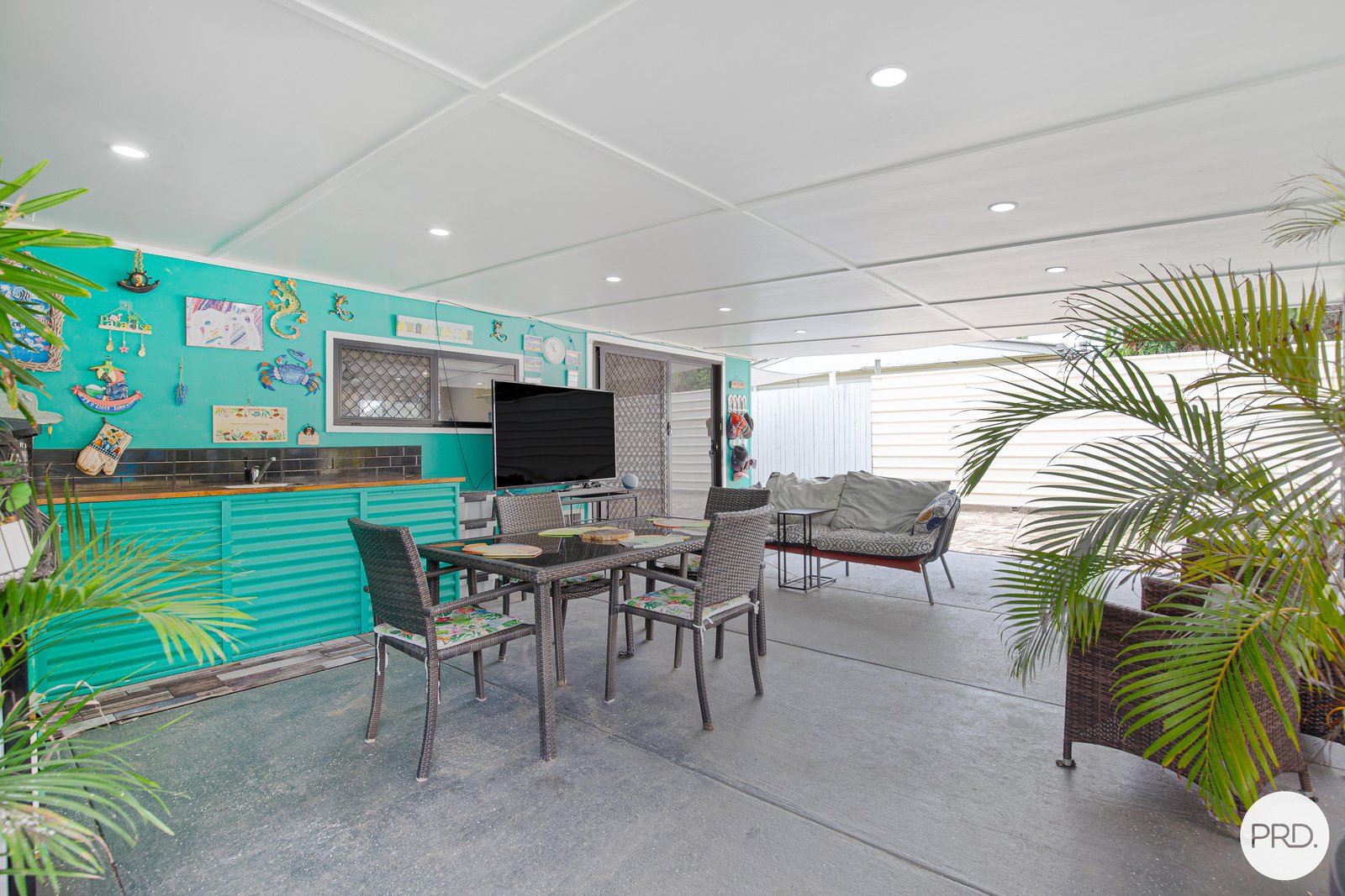 24 Downie Avenue BUCASIA 16