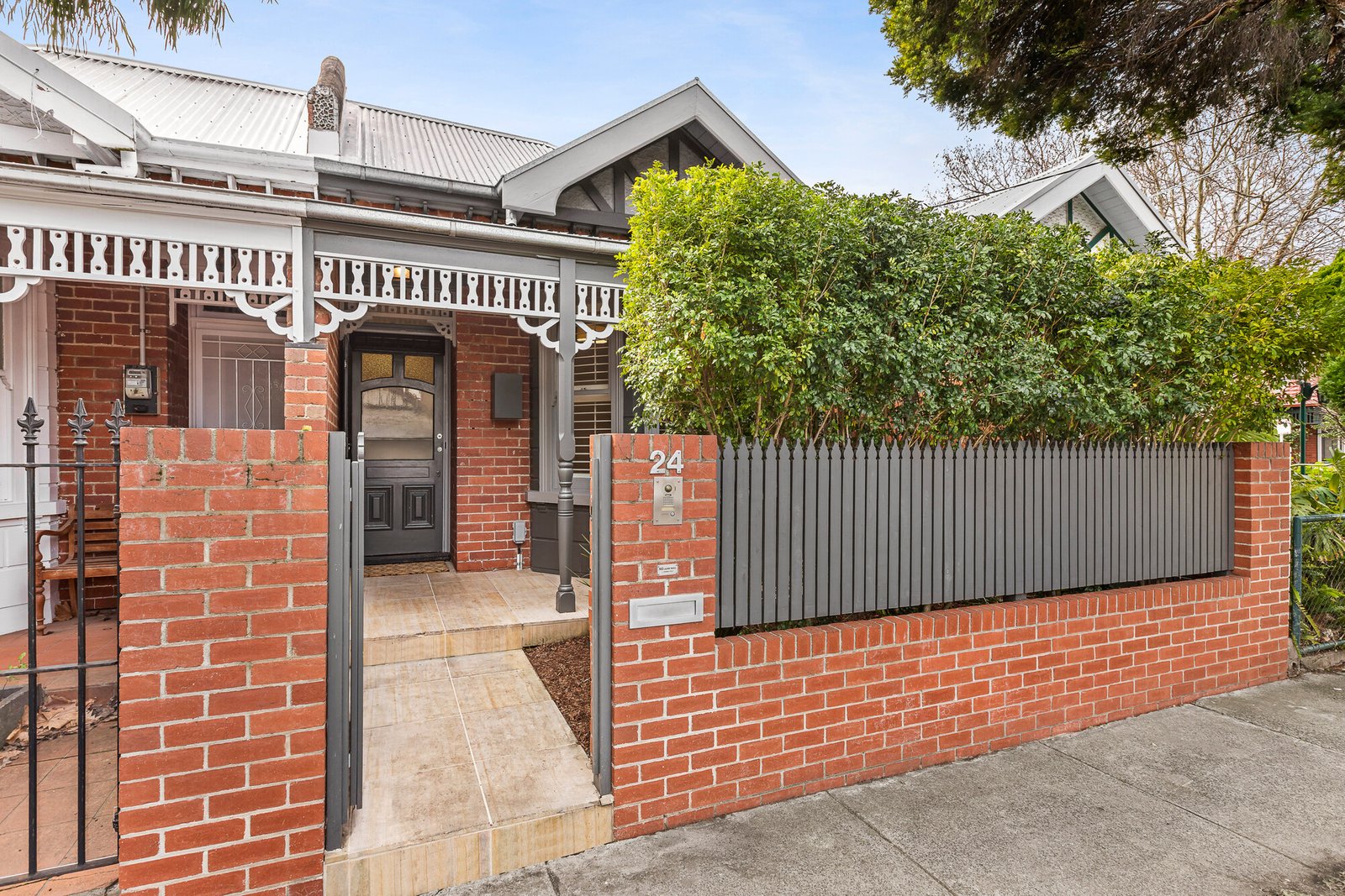 Gallery: 24 Duke Street