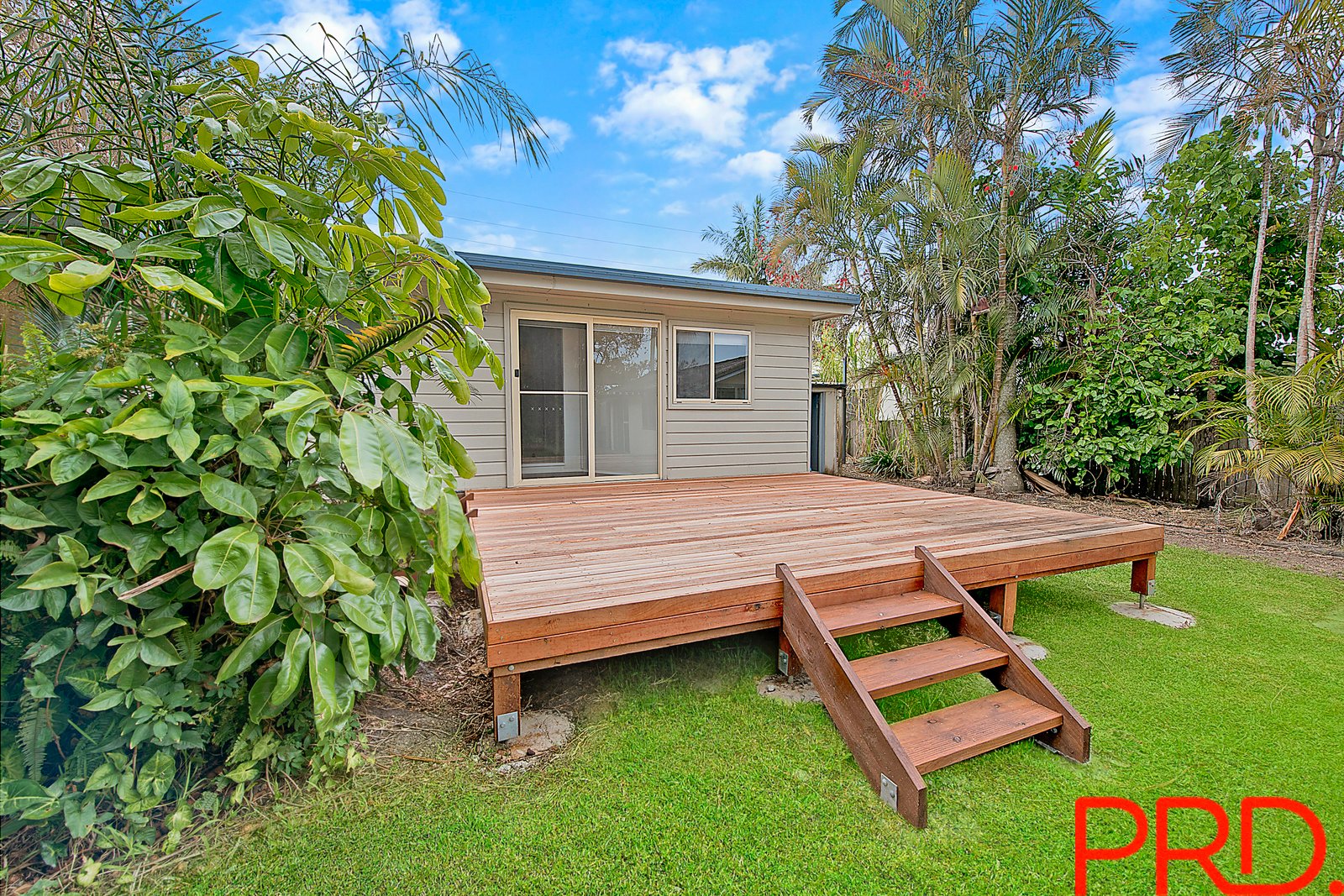 24 Eames Avenue NORTH HAVEN 2