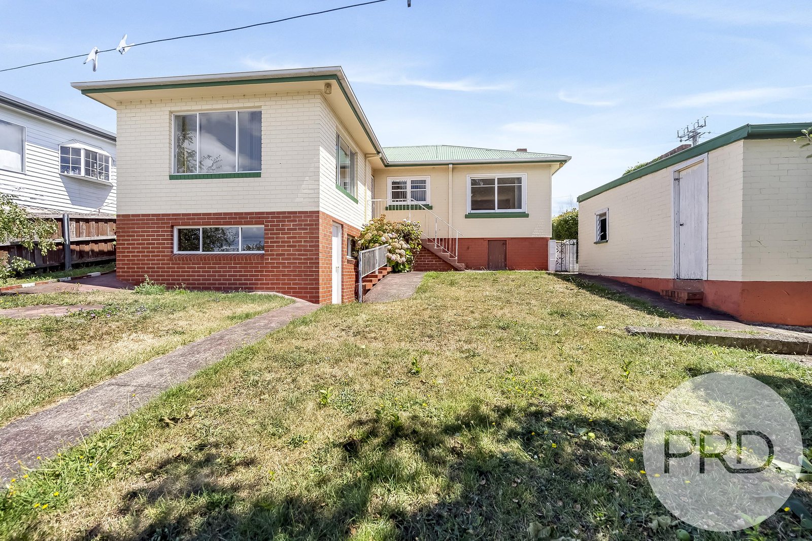 24 Eighth Avenue WEST MOONAH 10