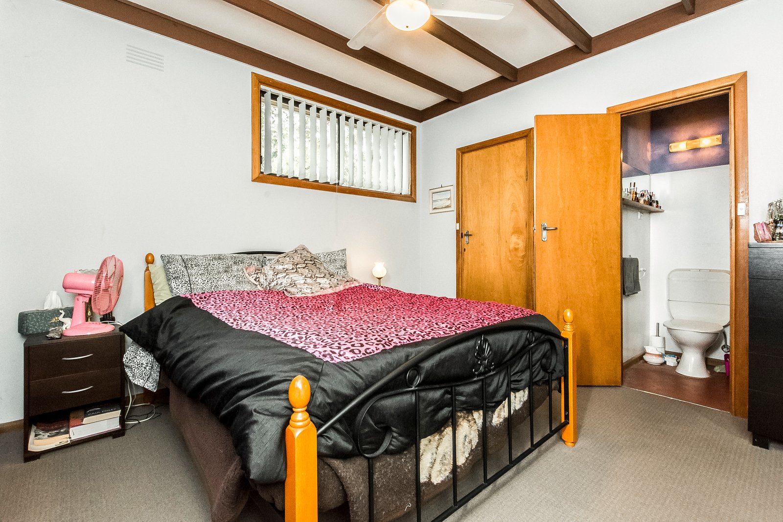 Gallery: 24 Elcho Street
