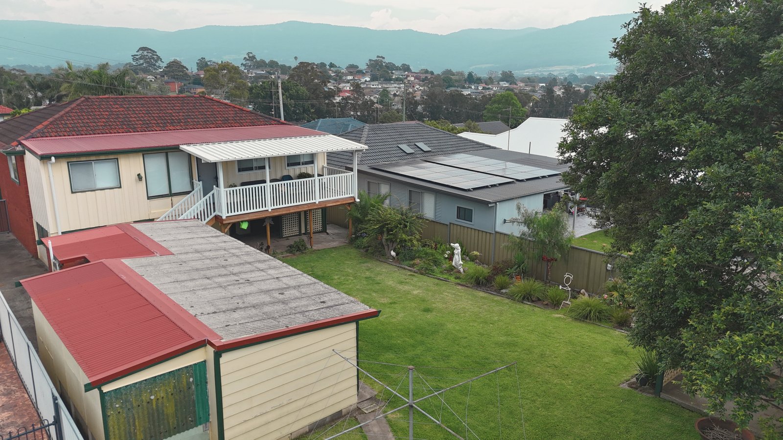 24 Elouera Crescent KANAHOOKA 3