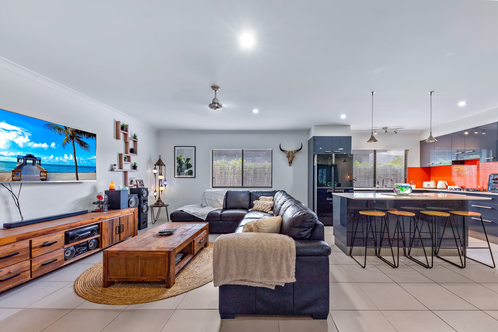 24 Endeavour Cct  CANNONVALE 4