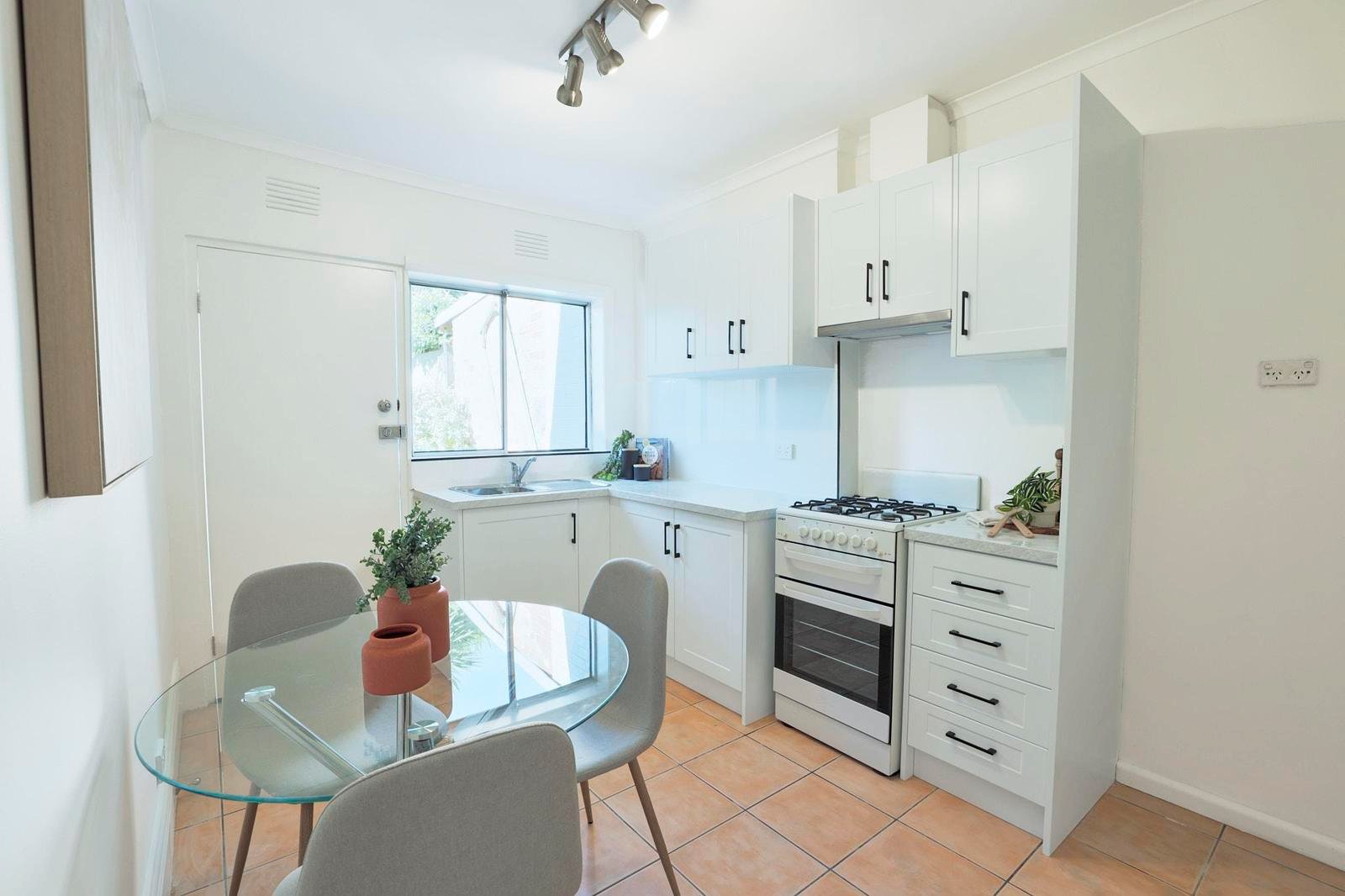 24 Evans Street, Brunswick VIC 3056