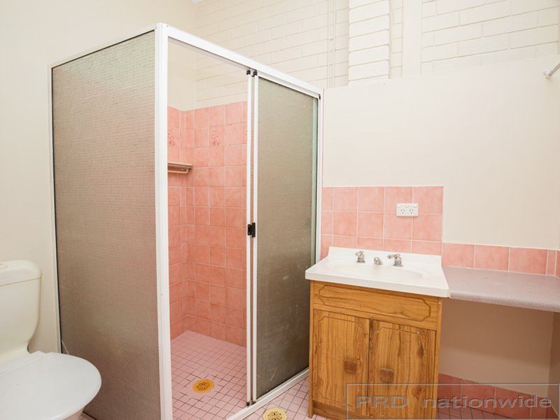 24 Evans Street GRETA 9