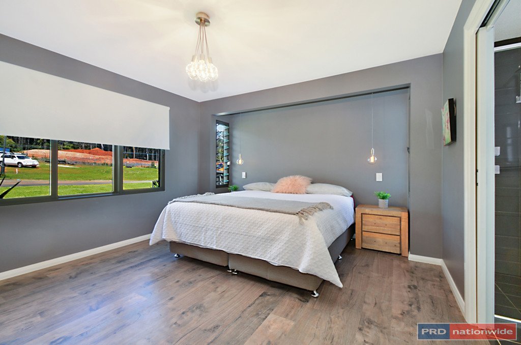 24 Fairwinds Avenue LAKEWOOD 6