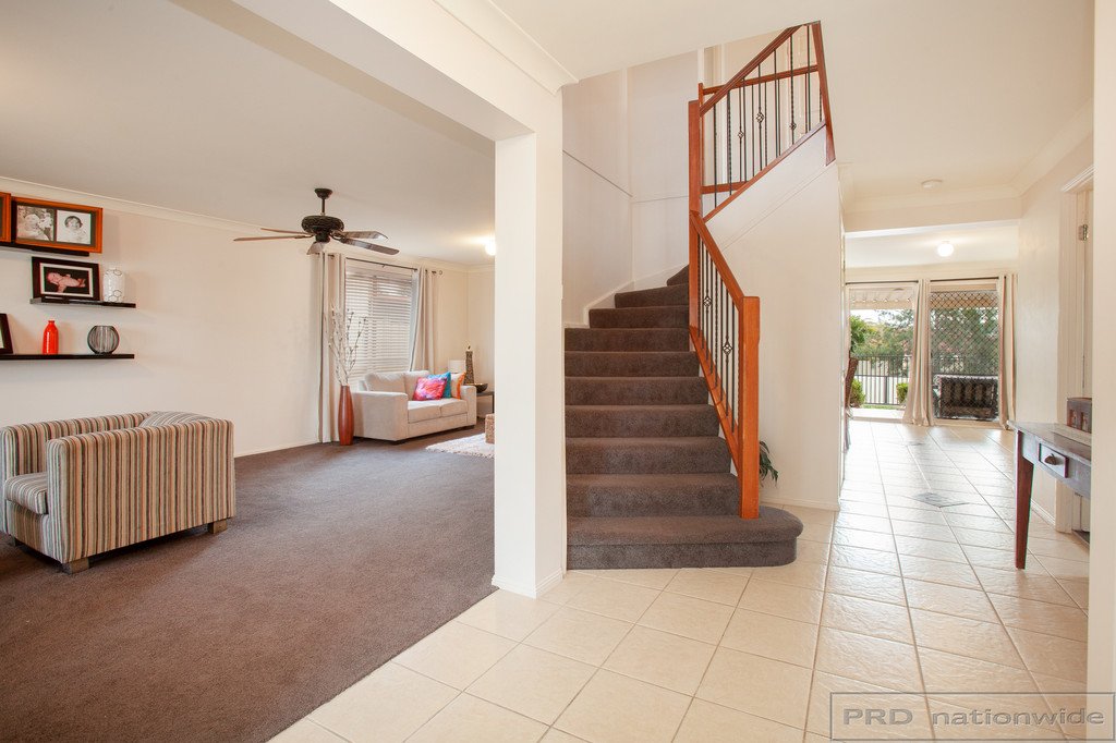 24 Fernleigh Avenue ABERGLASSLYN 14