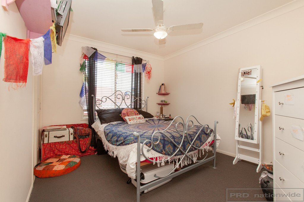 24 Fernleigh Avenue ABERGLASSLYN 21