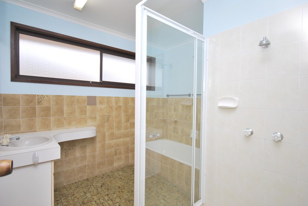 24 Firmin Court MERMAID WATERS 7