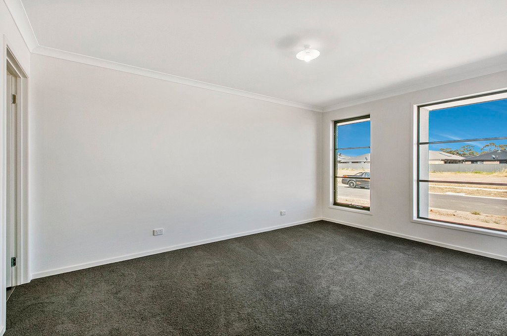 24 Fitzgerald Road HUNTLY 9