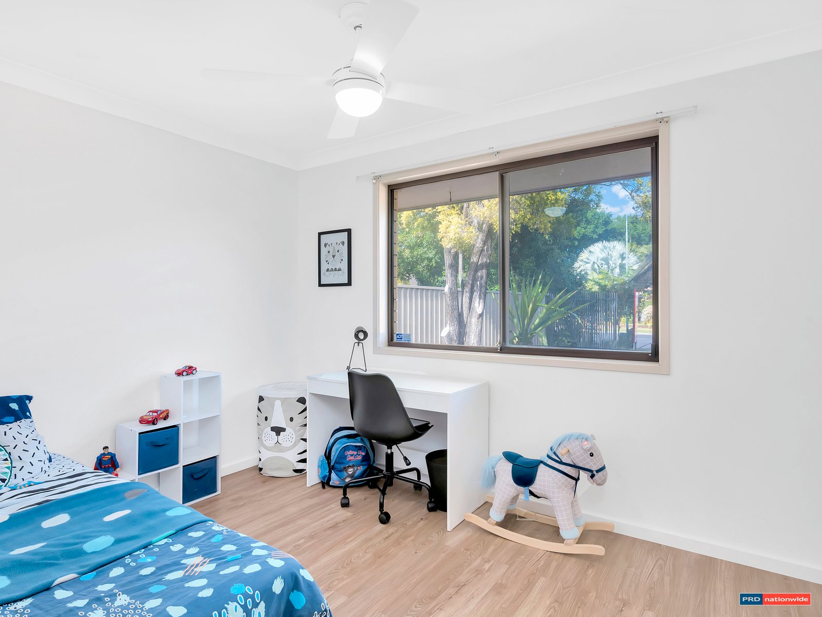 2/4 Flora Close BURLEIGH WATERS 6