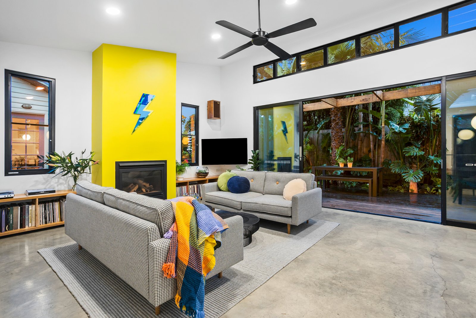 Gallery: 24 Freeman Street