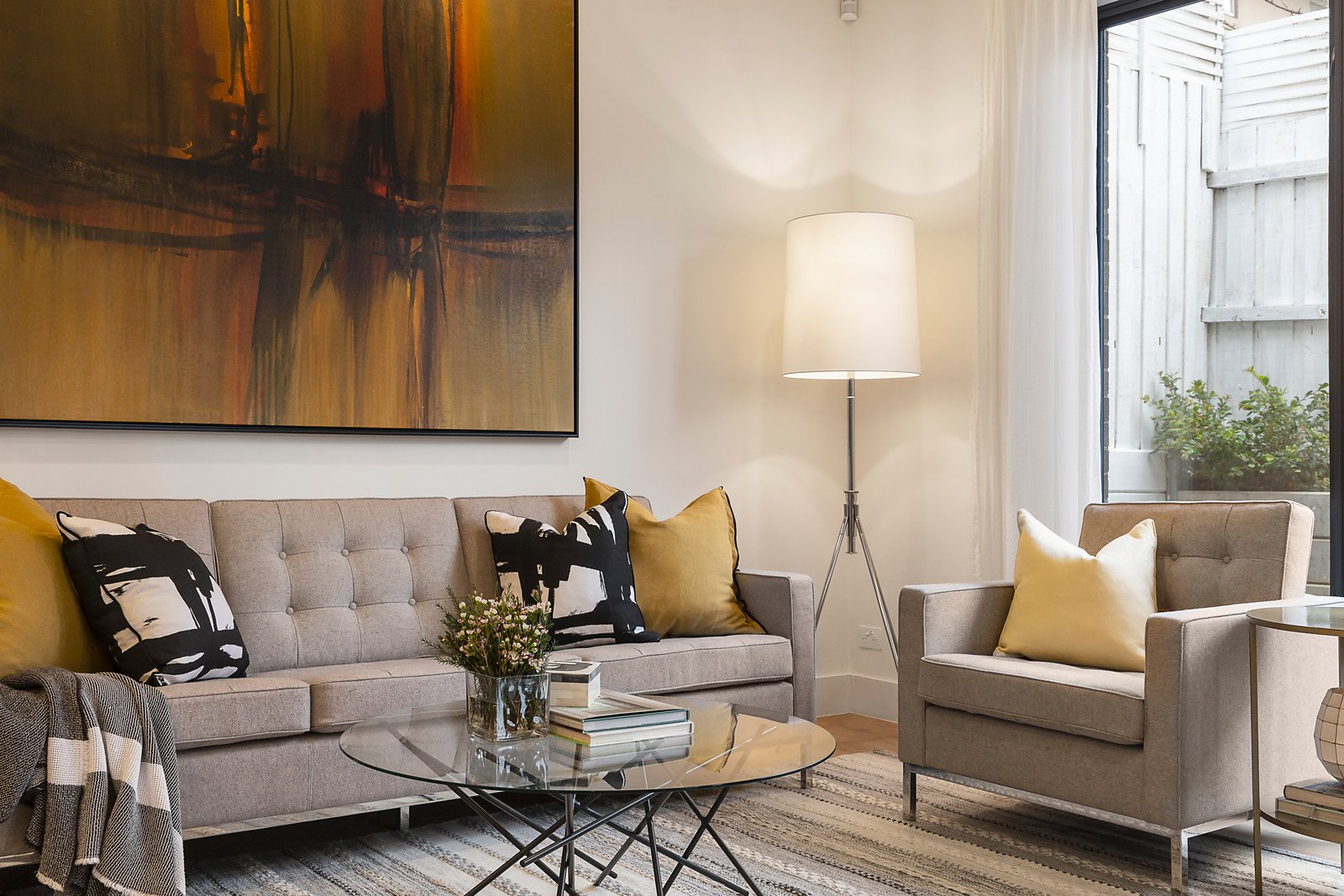 2/4 Garden Road, Camberwell, VIC