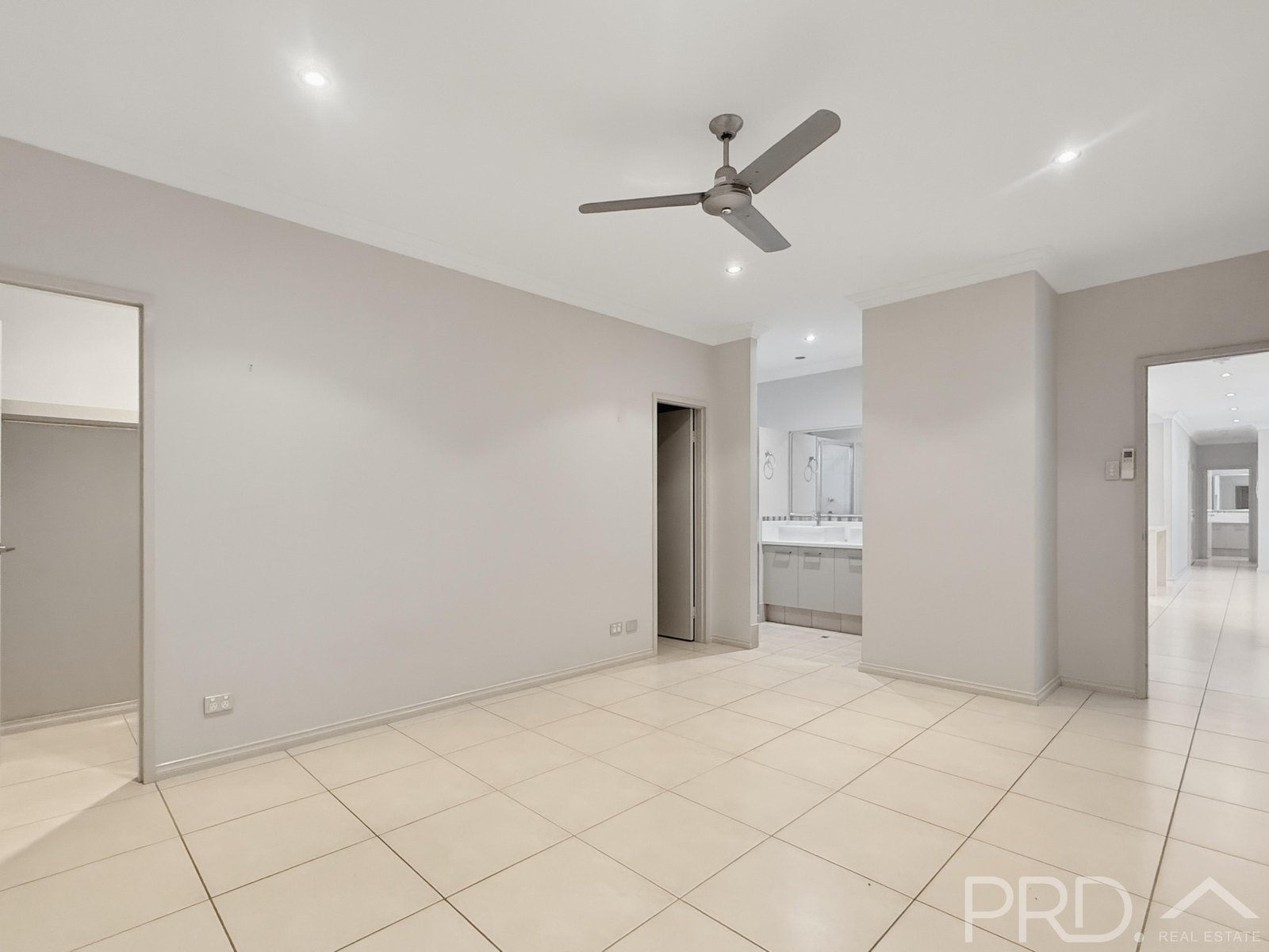 24 Garlirri Crescent BAYNTON 6