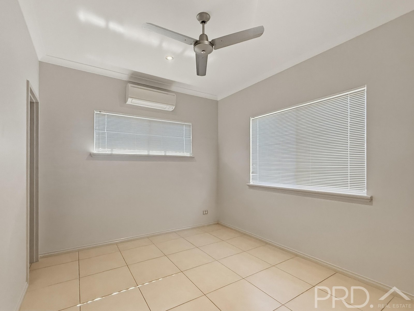 24 Garlirri Crescent BAYNTON 7
