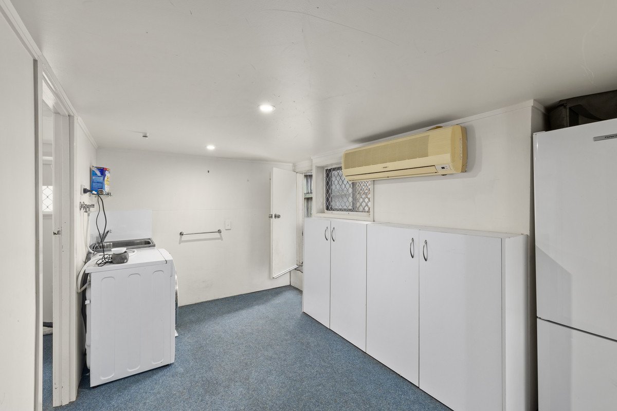 24 George Street East  Burleigh Heads 11