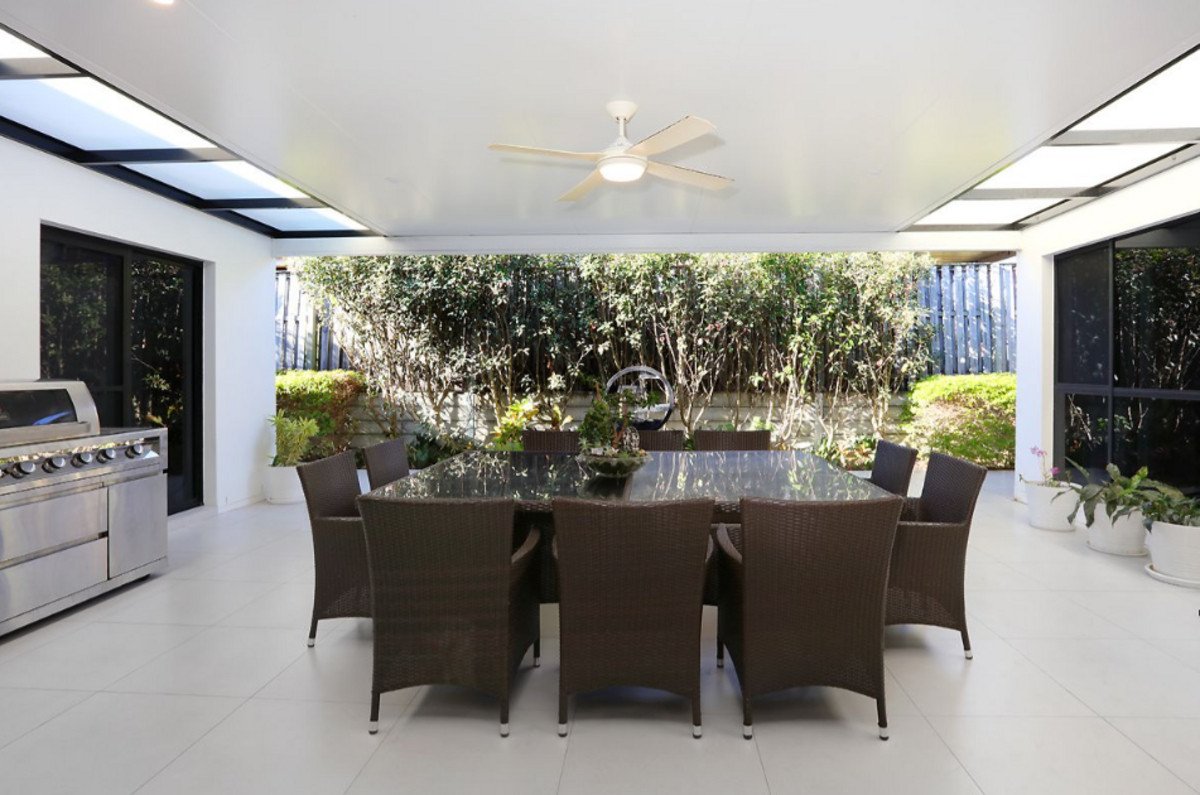 24 Gerona Circuit Varsity Lakes 8