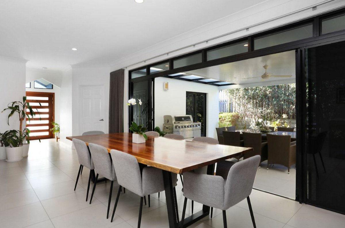 24 Gerona Circuit Varsity Lakes 9