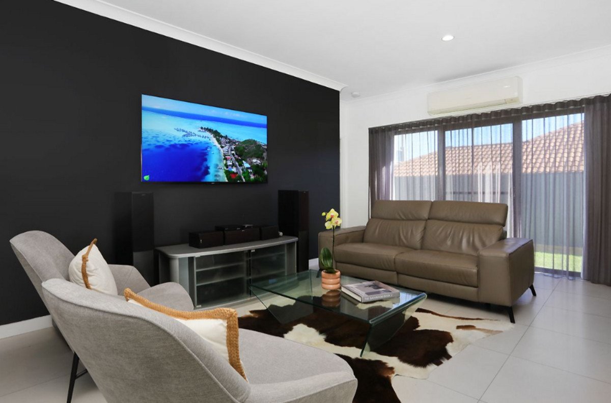 24 Gerona Circuit Varsity Lakes 14