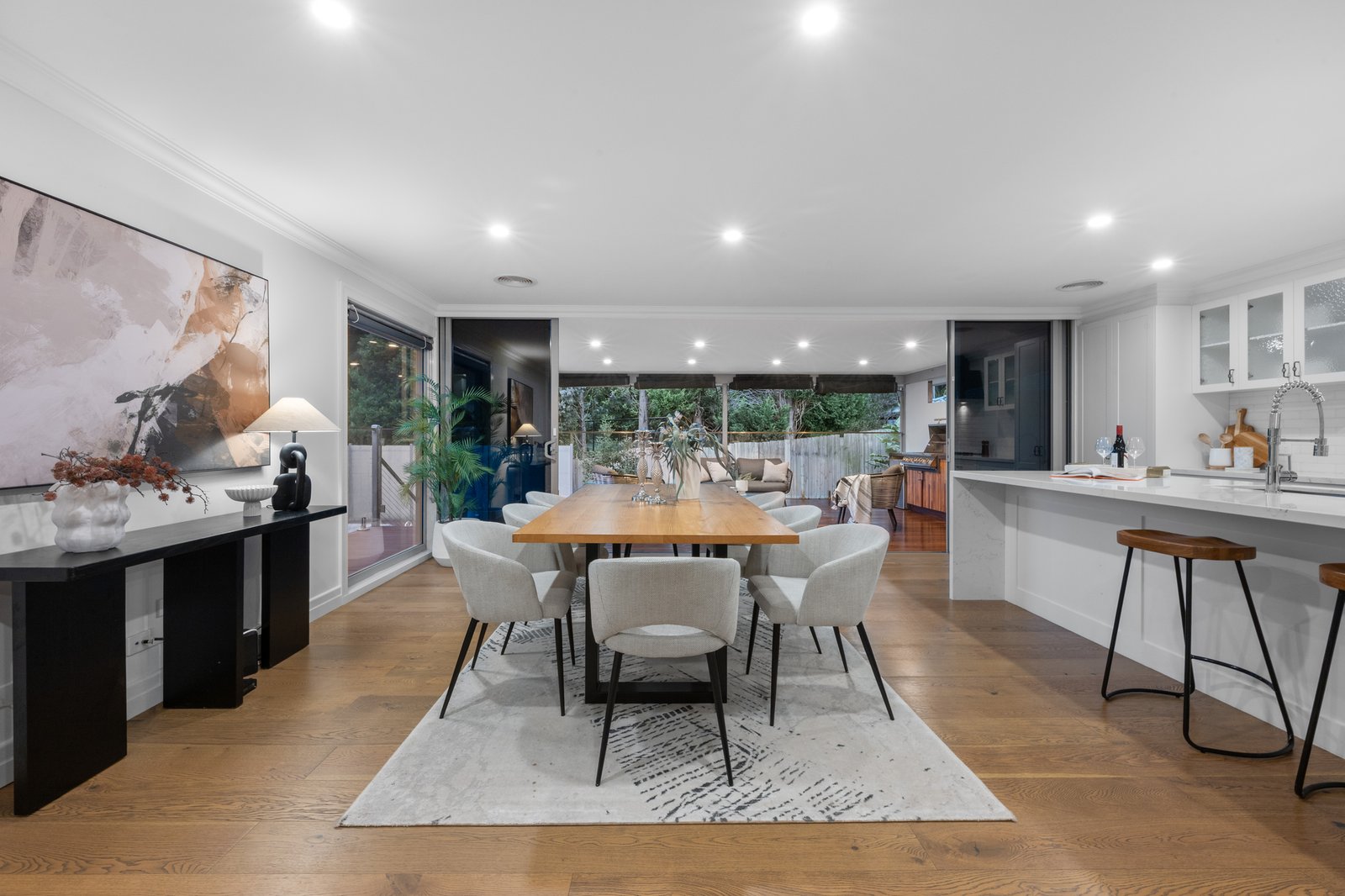 Gallery: 24 Glen Orchard Close