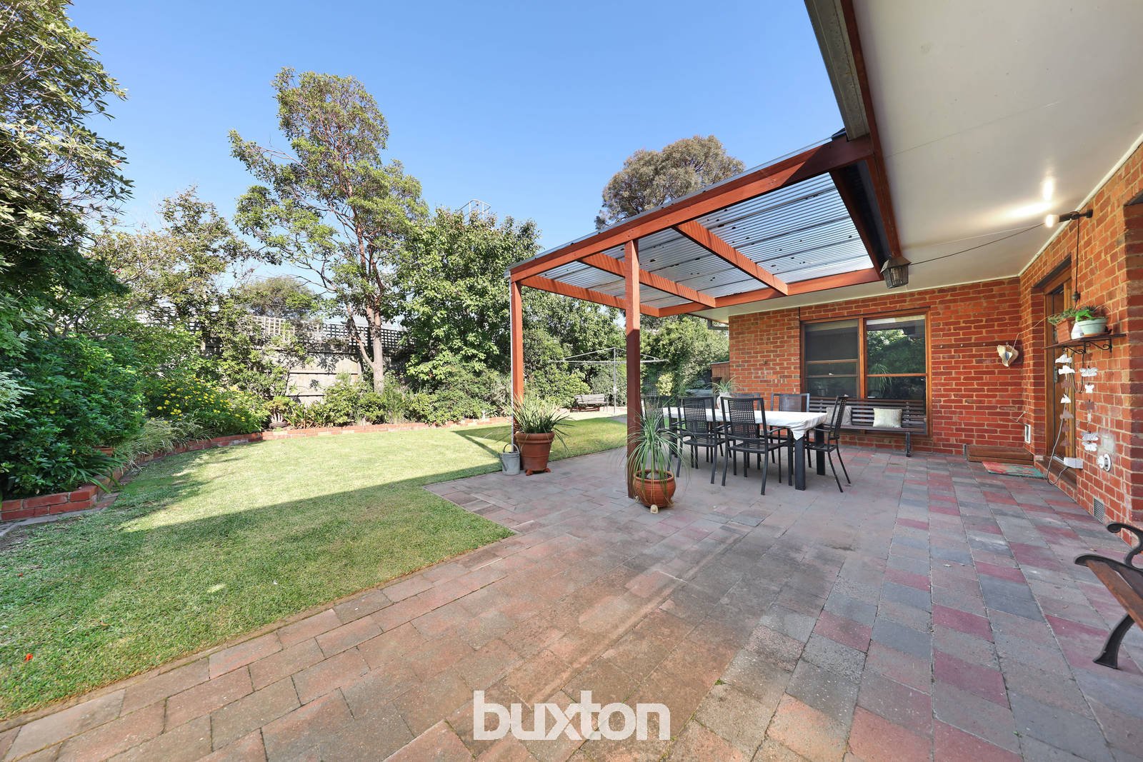 Gallery: 24 Glen Orme Avenue