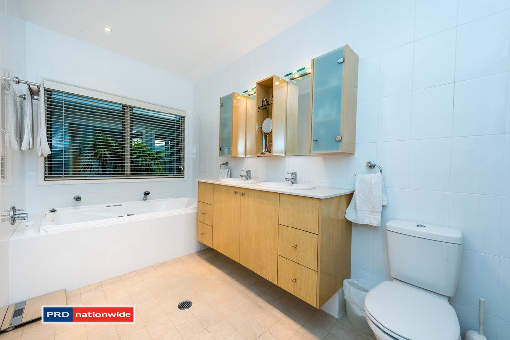 24 Gloucester Street NELSON BAY 25