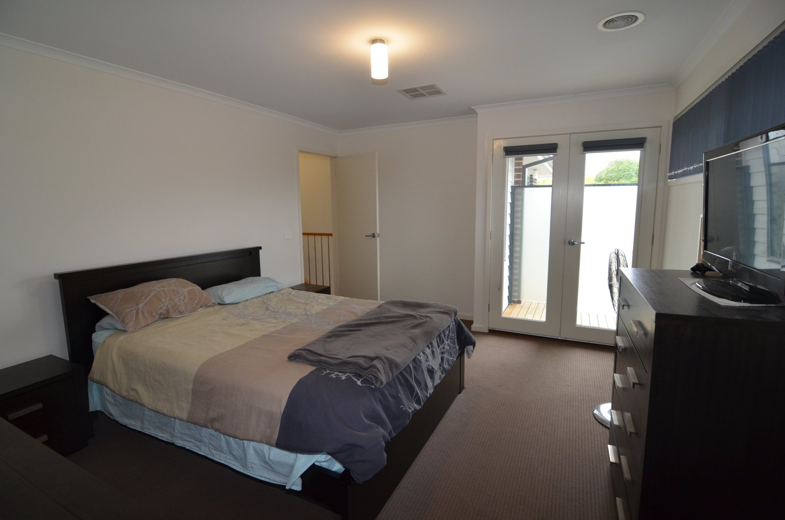 Gallery: 2/4 Godfrey Street