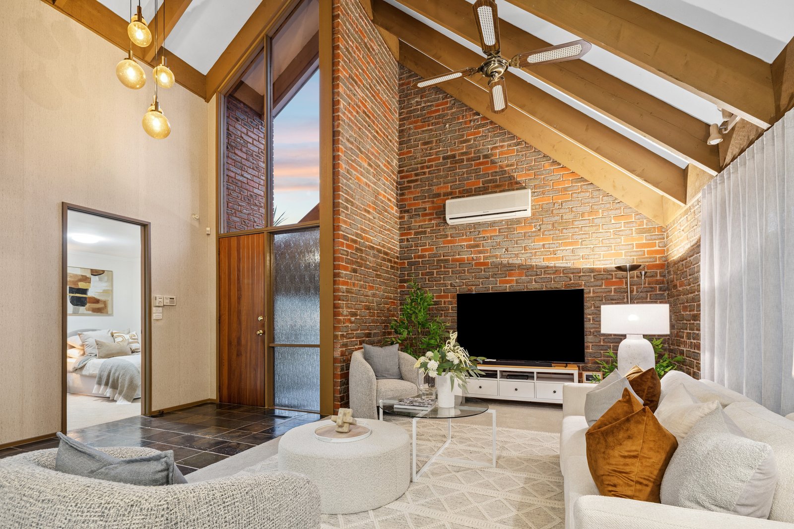 Gallery: 24 Golfwood Close
