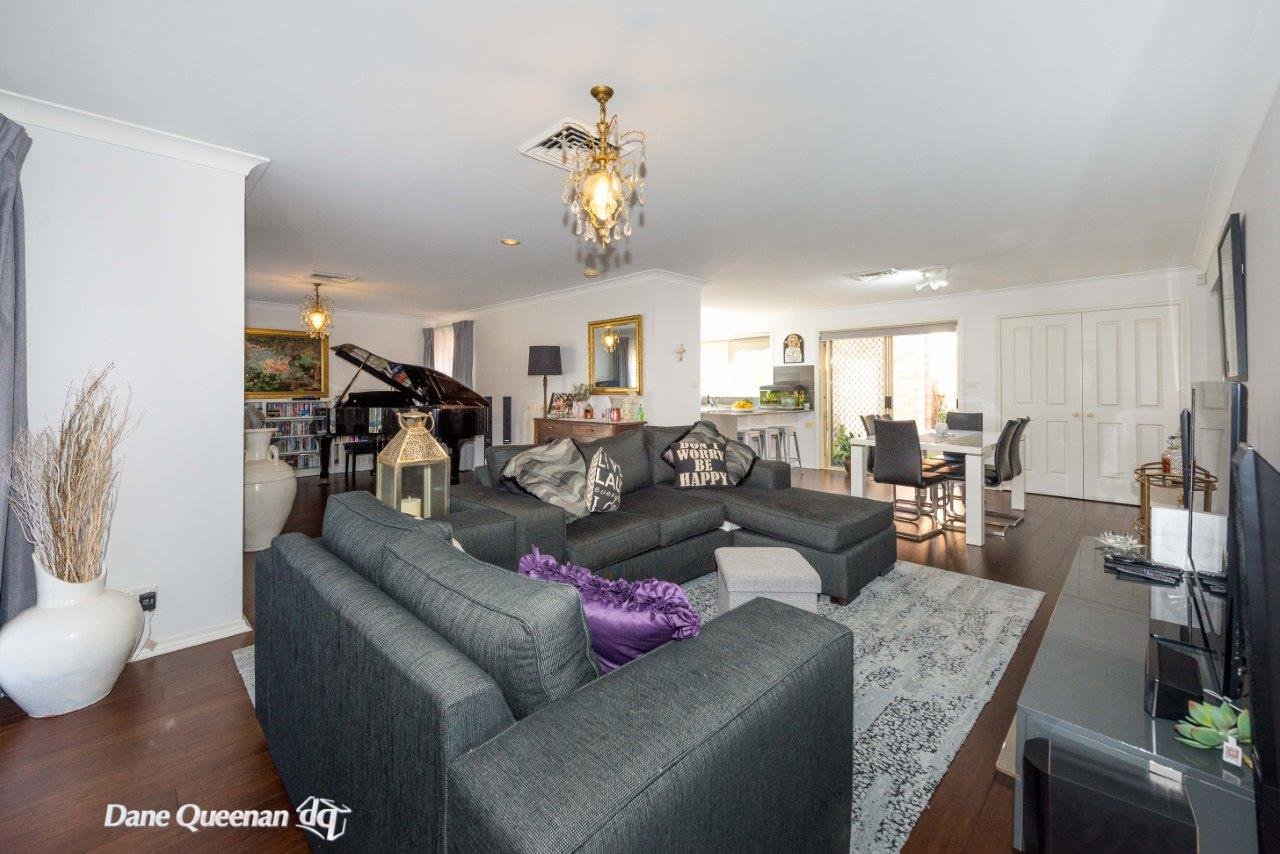 24 Government Road,  SHOAL BAY 5