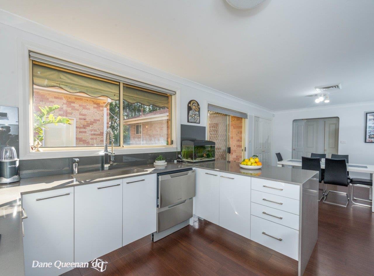 24 Government Road,  SHOAL BAY 8