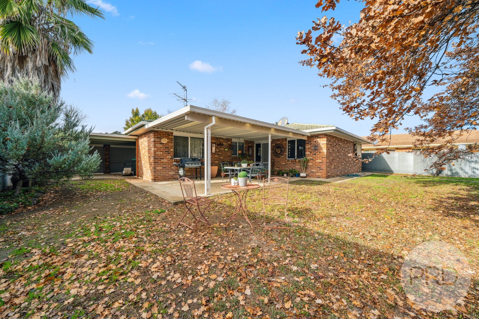 24 Grevillea Crescent LAKE ALBERT 11