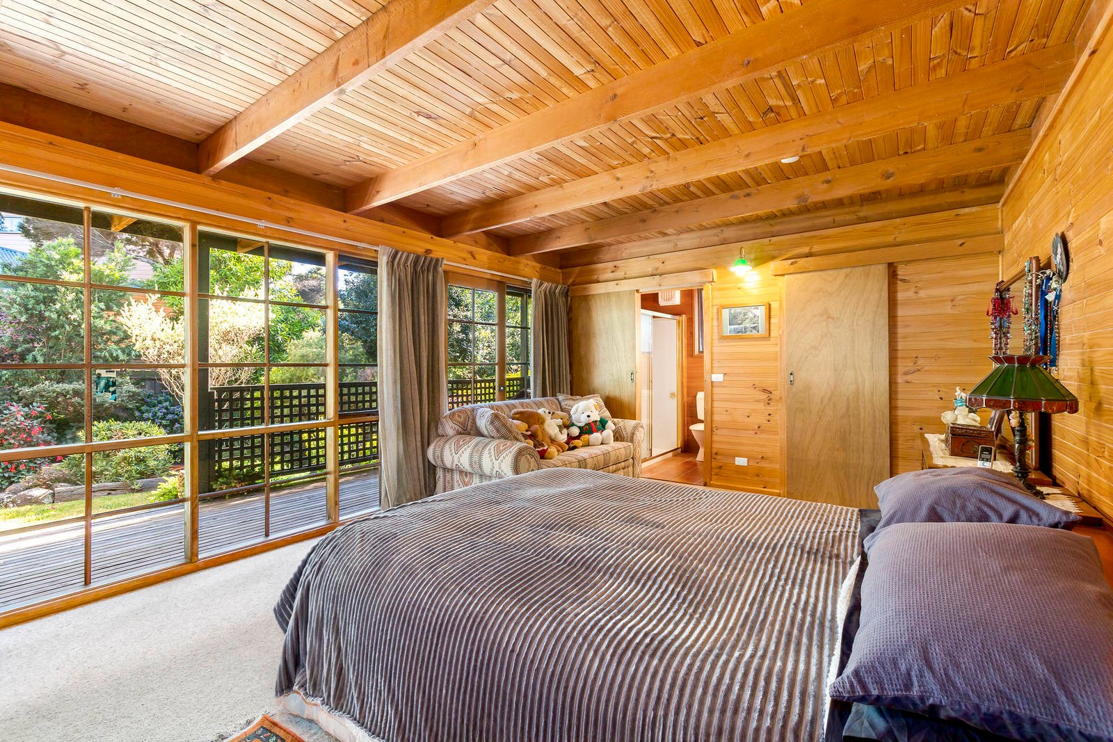 Real Estate and Property in 24 Grubb Road, Ocean Grove, VIC