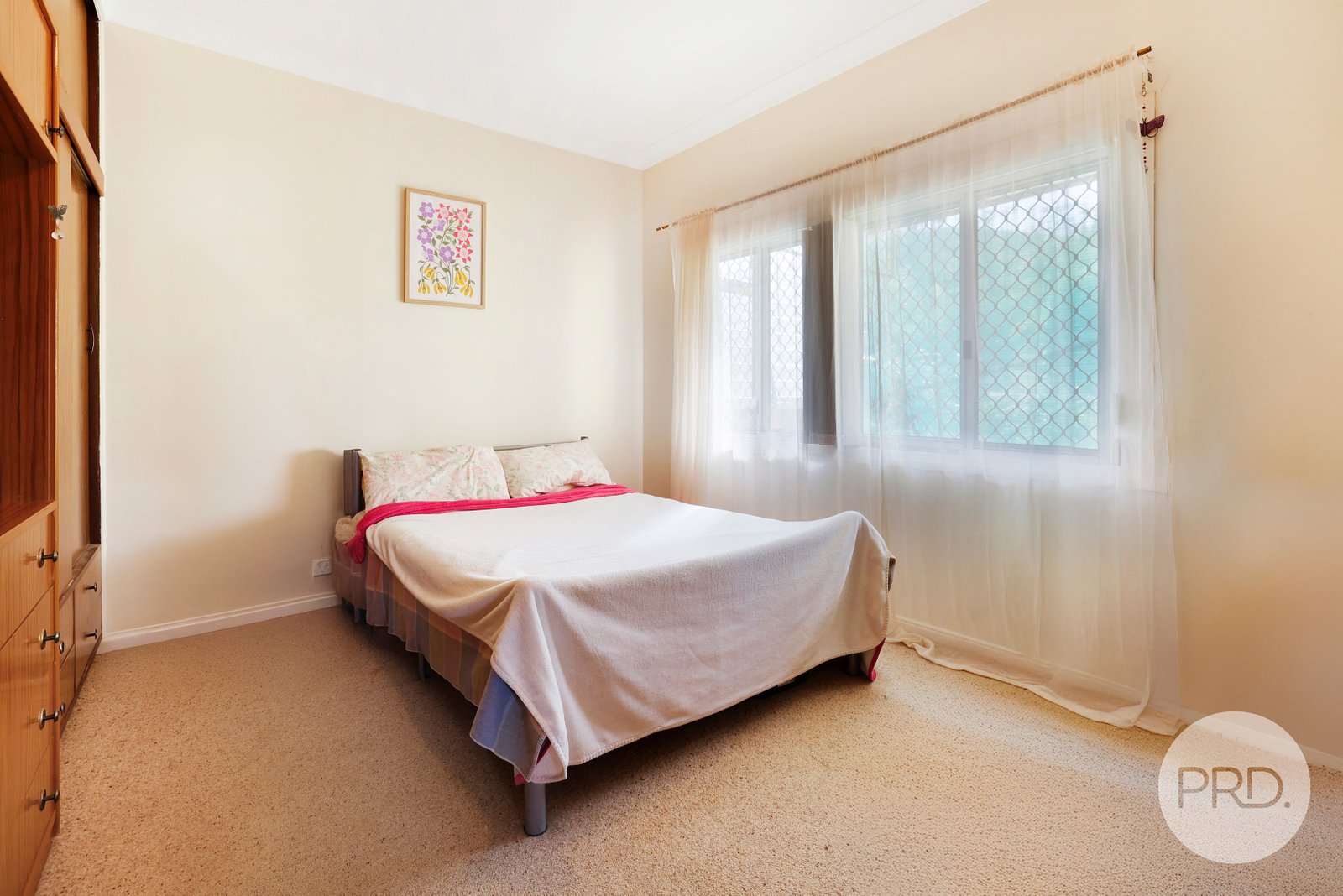 24 Hall Street TAMWORTH 5