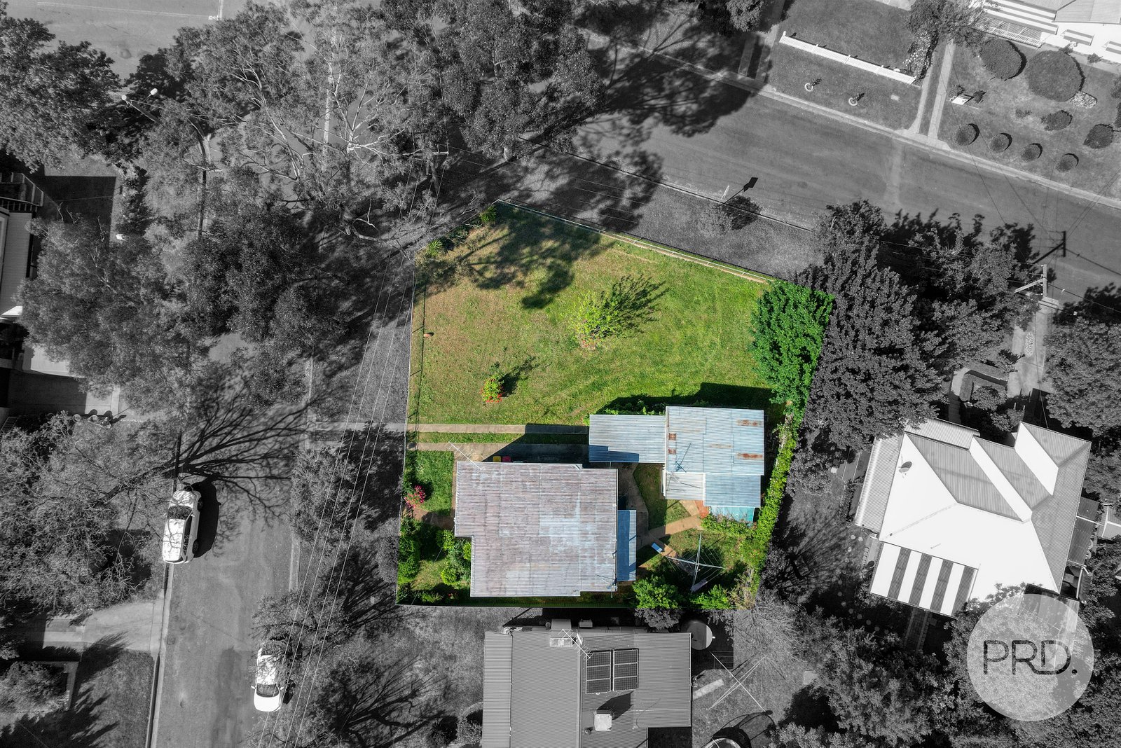 24 Hall Street TAMWORTH 13