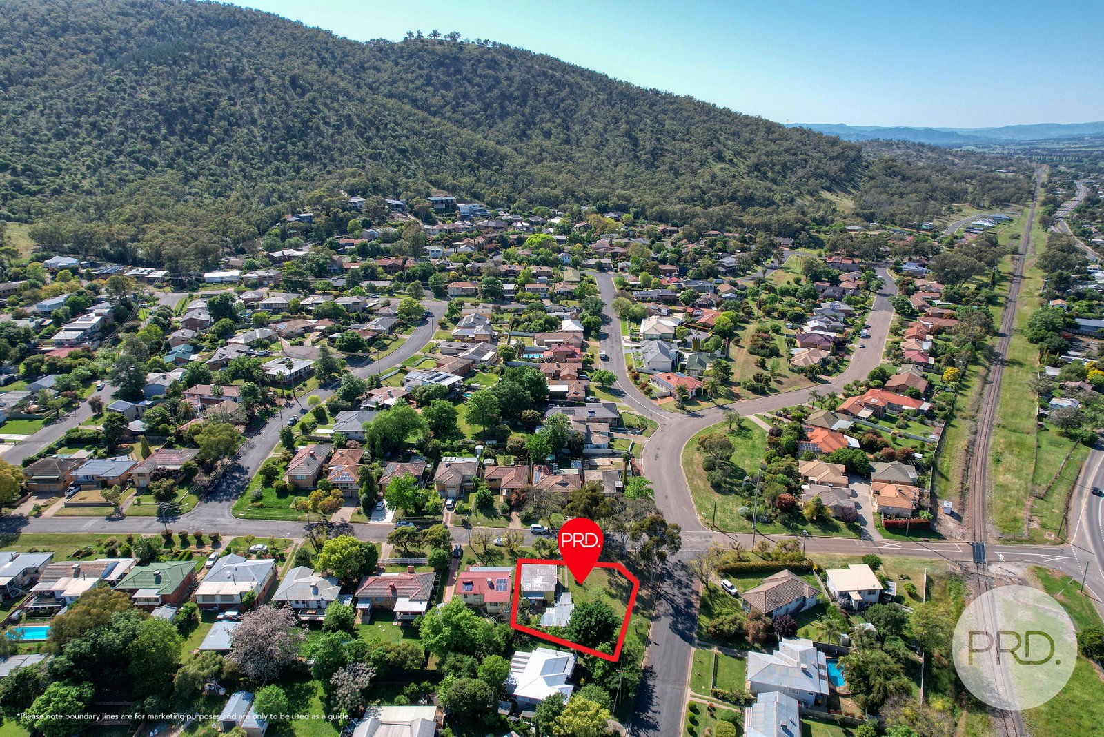 24 Hall Street TAMWORTH 16