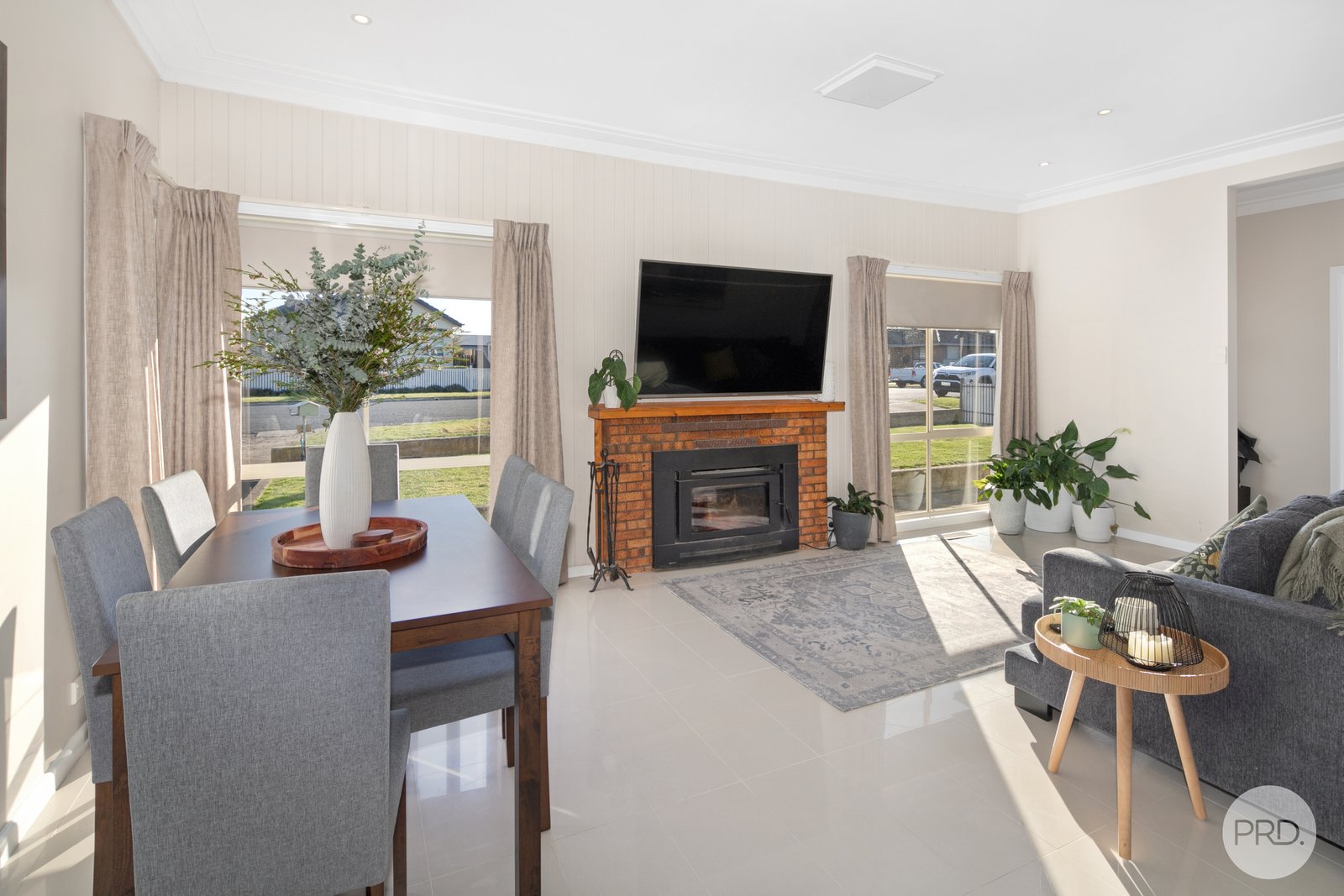 24 Harbour Drive SEBASTOPOL 1