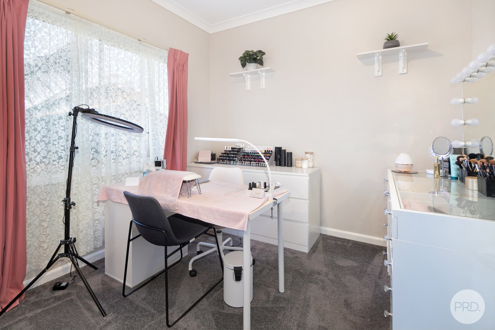 24 Harbour Drive SEBASTOPOL 12