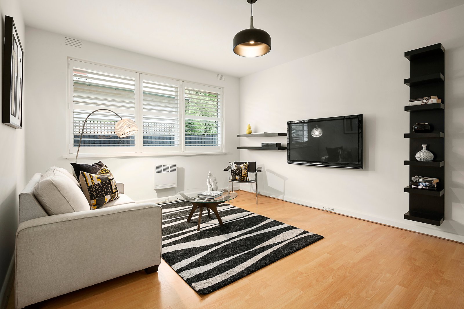 Gallery: 2/4 Hartpury Avenue