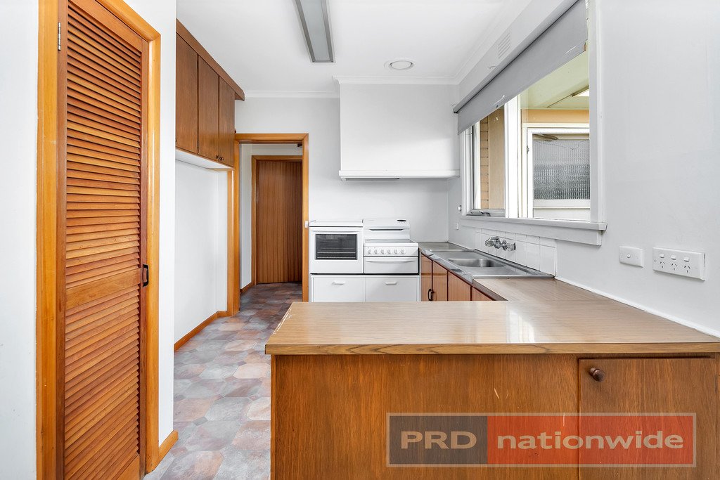 24 Hastings Street WENDOUREE 2