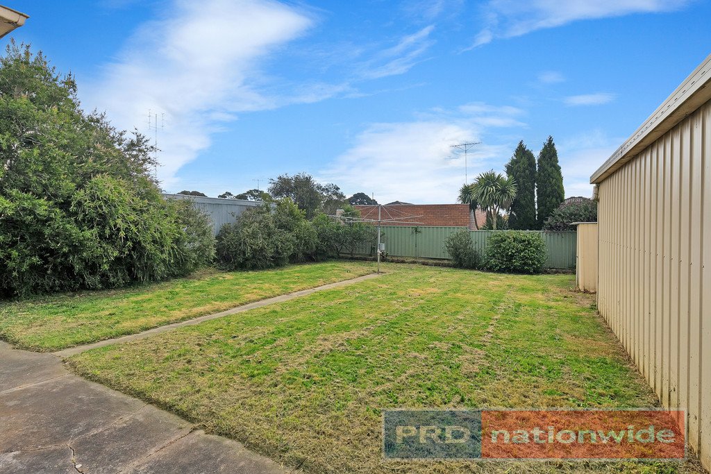 24 Hastings Street WENDOUREE 8