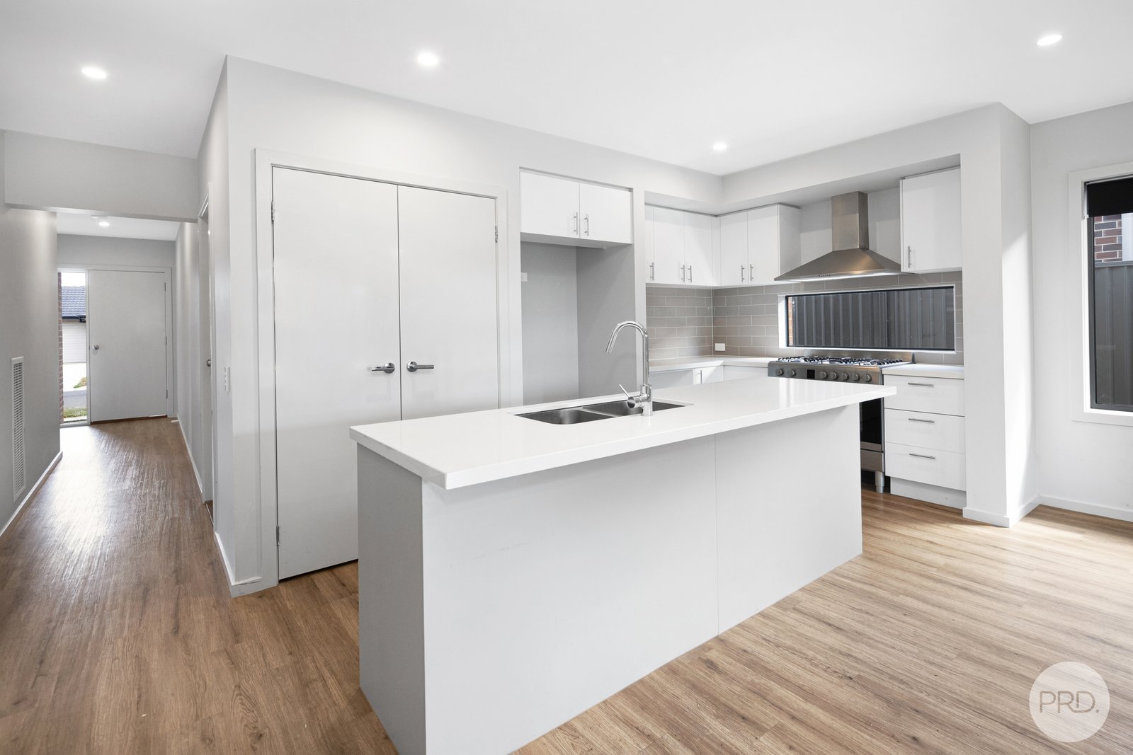 24 Heathcote Drive LUCAS 2