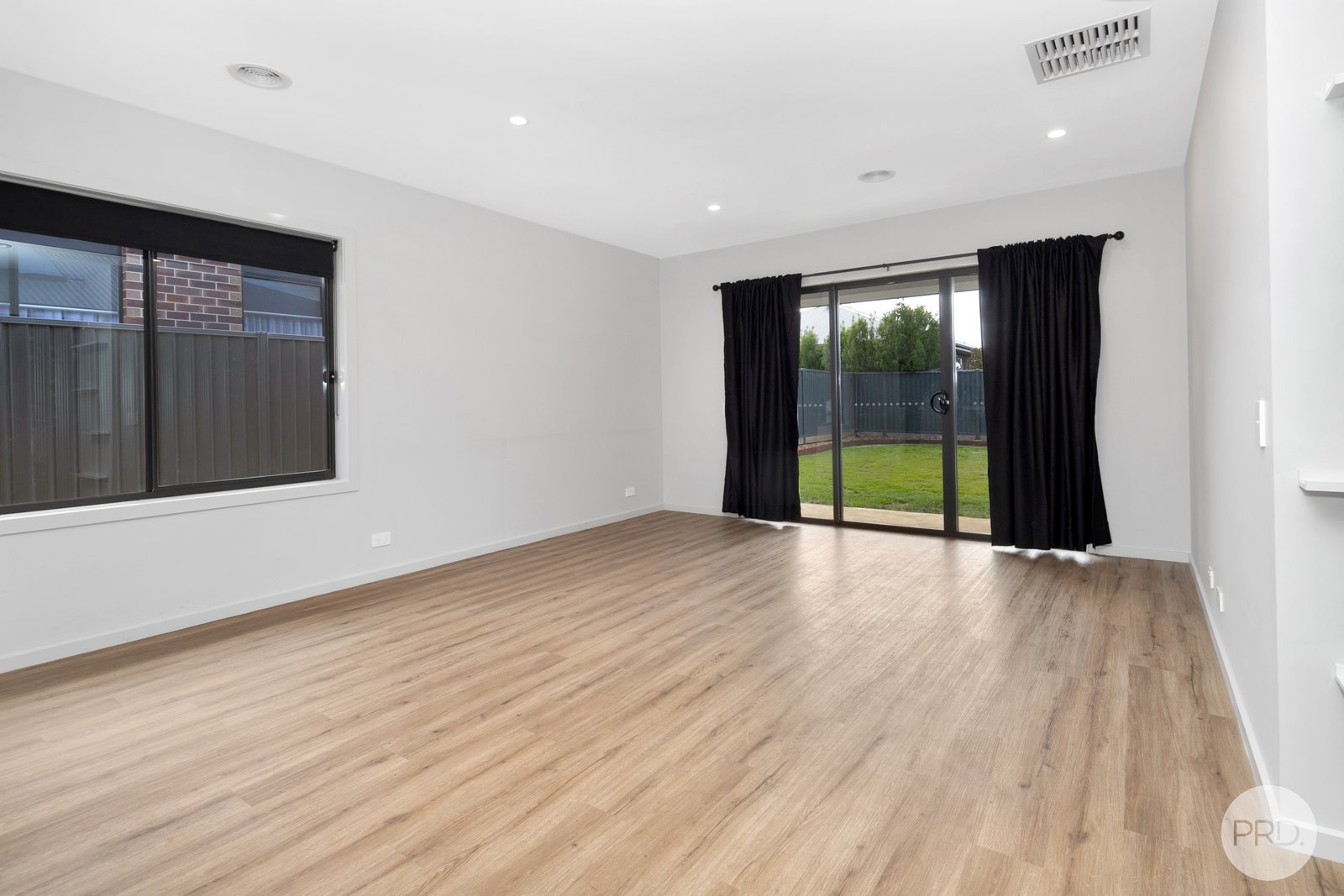 24 Heathcote Drive LUCAS 4