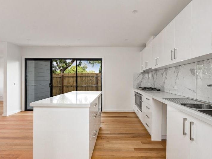 Gallery: 24 Hex Street