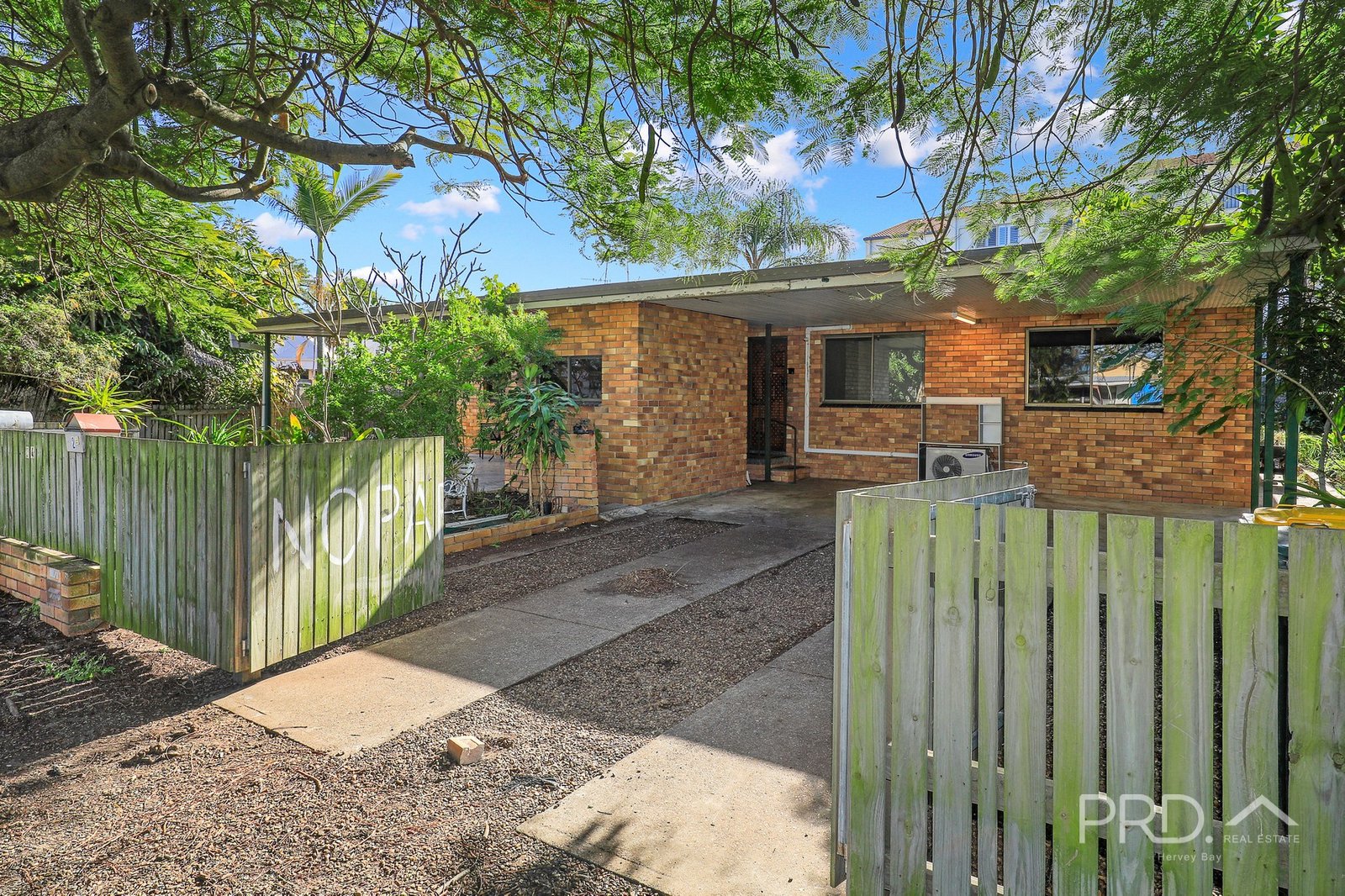 24 Hibiscus Street URANGAN 1