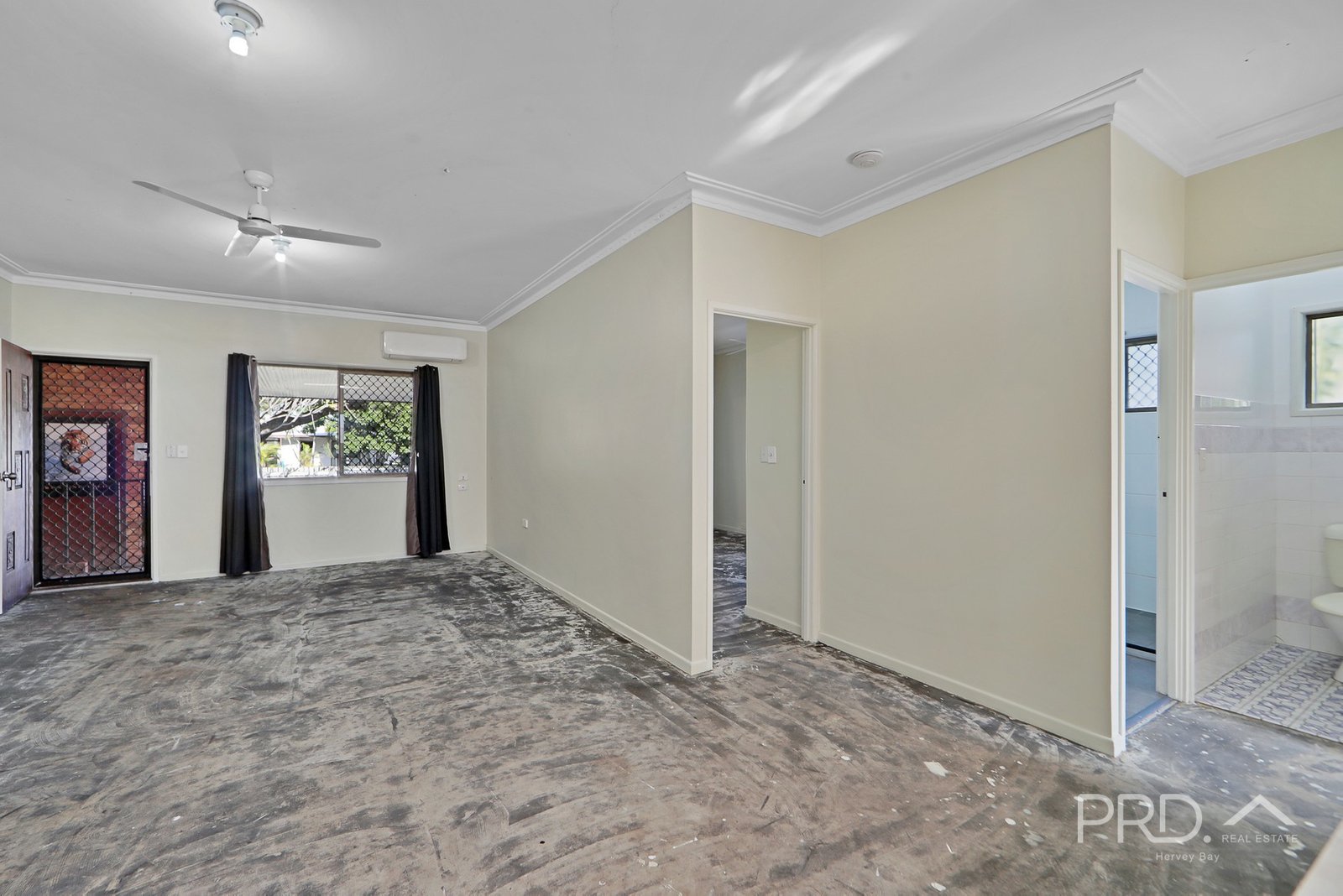 24 Hibiscus Street URANGAN 12