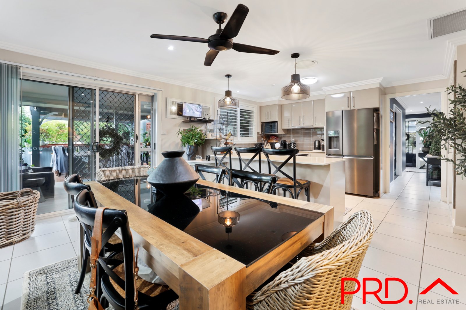 24 Hibiscus Way TAMWORTH 4