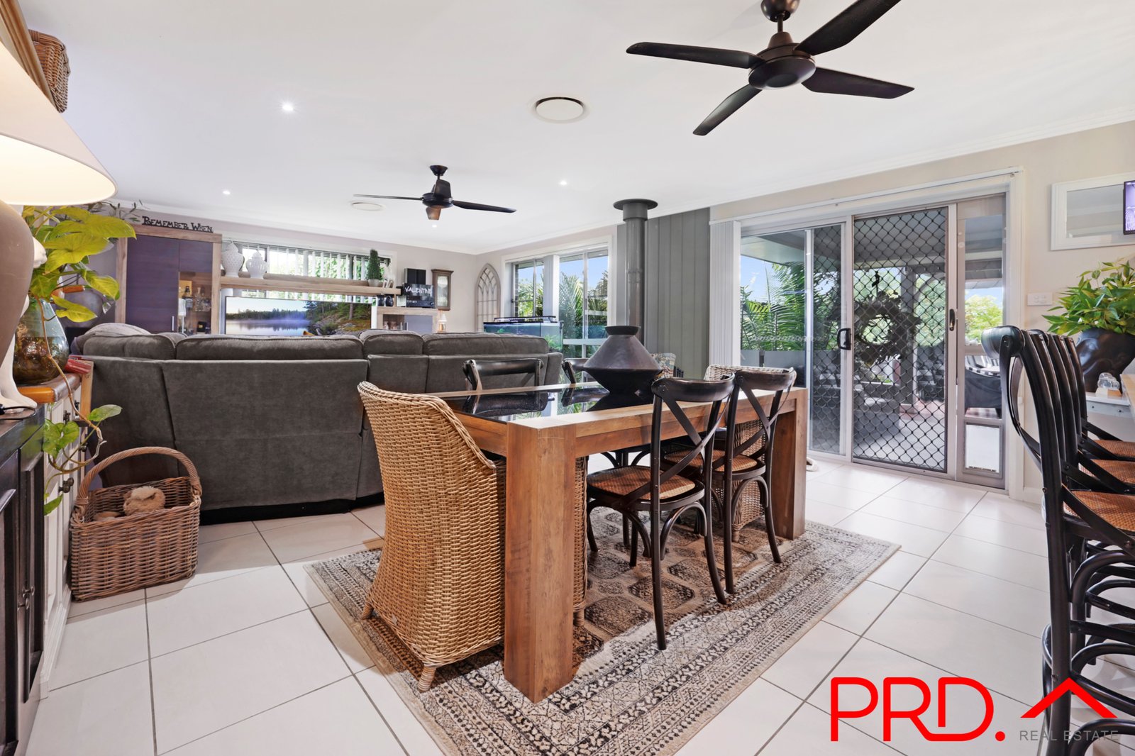 24 Hibiscus Way TAMWORTH 5