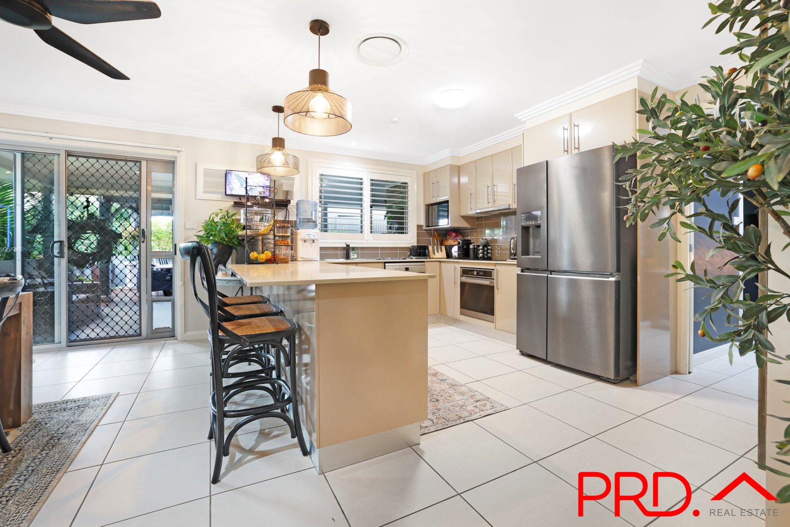24 Hibiscus Way TAMWORTH 6