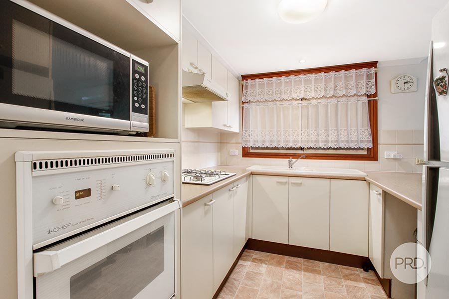 2/4 Hodge Street HURSTVILLE 5