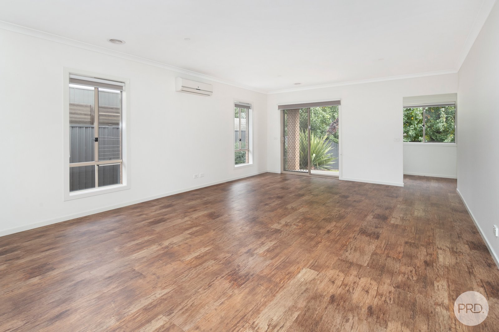 24 Holgate Road LUCAS 8